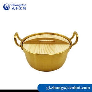 Gold soup pots